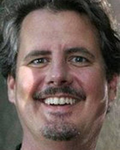 Деклан О’Брайэн фото