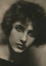 Henriette Bonard фото