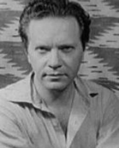 Альфред Дрэйк фото