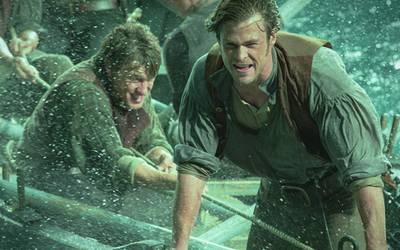 В кино на этой неделе: кит-великан, советские шпионы и Бог в тапках