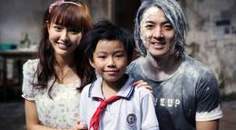 Кадр из фильма "Восток против Запада" - 2