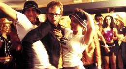 Кадр из фильма "Акулы пера" - 1