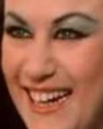 Риа Де Симоне фото