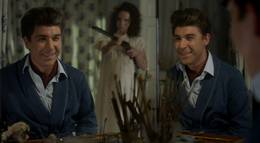 Кадр из фильма "Отчужденная" - 1