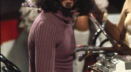 Кадр из фильма "200 мотелей" - 1