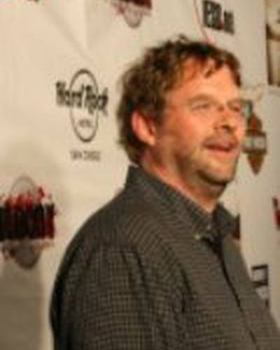 Дэниэл Уотерс фото