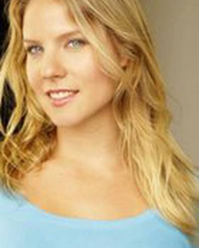 Элизабет Ньюман фото