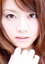 Акихо Ёшизава фото