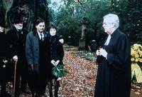 Кадр Телефон полиции – 110