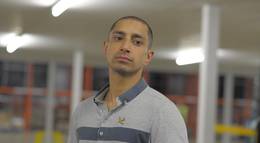 Кадр из фильма "Уна" - 1