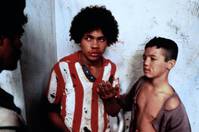 Кадр Пишоте: Закон самого слабого