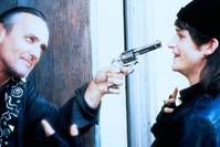 Кадр На берегу реки