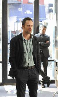 Кадр Элементарно