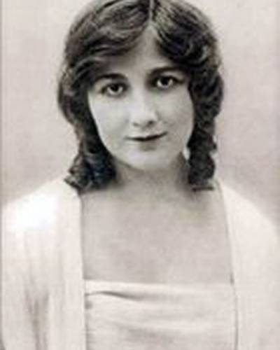 Мэри Фуллер фото