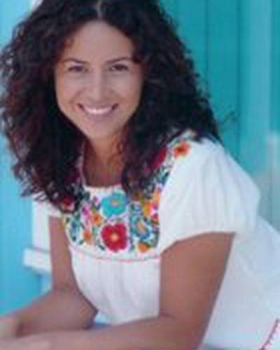 Лорена Мена фото