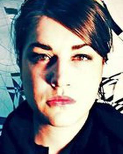 Ксения Ивон Лещневски фото