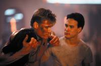 Кадр Разборки в маленьком Токио