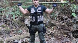 Кадр из фильма "Разборка в Маниле" - 1