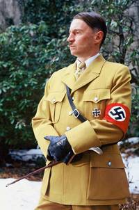 Кадр Гитлер: Восхождение дьявола