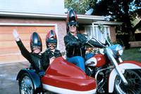 Кадр Яйцеголовые