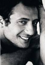 Иигит Озшенер фото