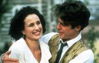 Кадр Четыре свадьбы и одни похороны