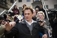 Кадр Девушка с татуировкой дракона