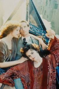 Кадр Крылья голубки