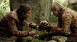 Кадр из фильма "Почти как люди" - 1