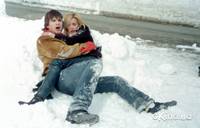 Кадр Молодожены