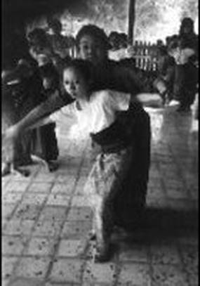 Транс и танец на Бали