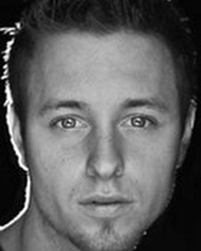 Уэсли Рэй фото