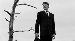 Кадр из фильма "Сейчас" - 1