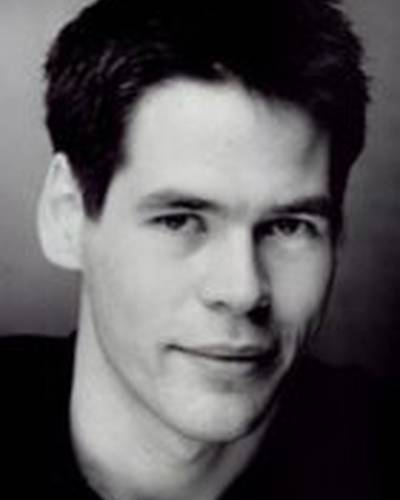 Аластер Брюс фото