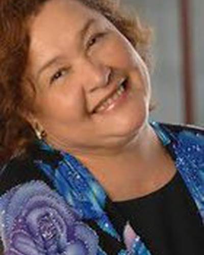 Глория Сандовал фото