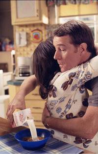 Кадр Малкольм в центре внимания