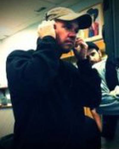 Е.Б. Хьюз фото