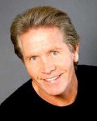 Дуглас Фалконер фото