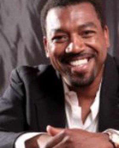 А. Расселл Эндрюс фото