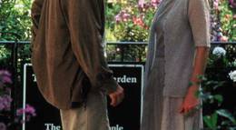 Кадр из фильма "Вам письмо" - 2