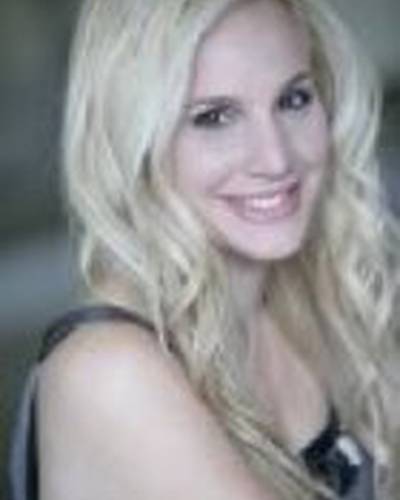 Ким Шанель фото