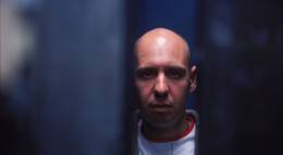 Кадр из фильма "Хрупкость" - 2