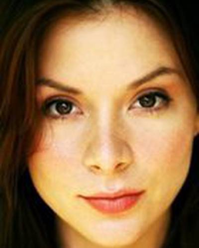 Кейси Барнфилд фото