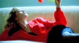 Кадр из фильма "Окно спальни" - 1