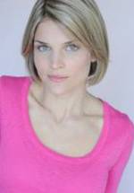 МакКензи Саттертвейт фото