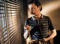 Кадр Тени в раю