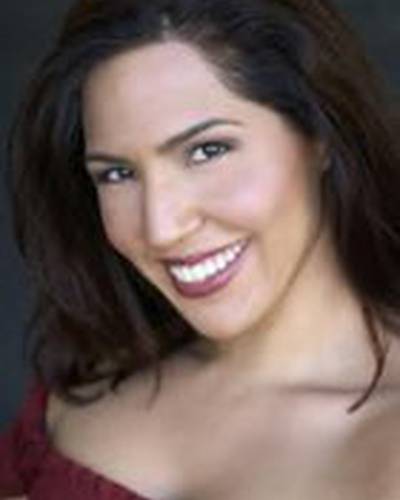 Адриана Миллан фото