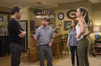 Кадр Шпионы по соседству (Успеть за Джонсами)