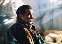 Кадр Иностранец