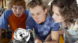 Кадр из фильма "Злая наука" - 2